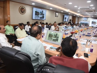 Nitin-Gadkari-Reviews-NH-Projects-Assam