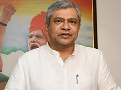 Ahswini-Vaishnaw-Railway-Minister