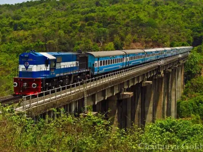 Ramnagar-Dehradun Express